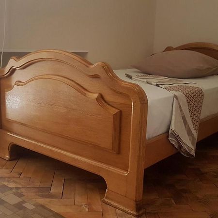 Ara & Gaya Аpartment Apartment Yerevan Ngoại thất bức ảnh