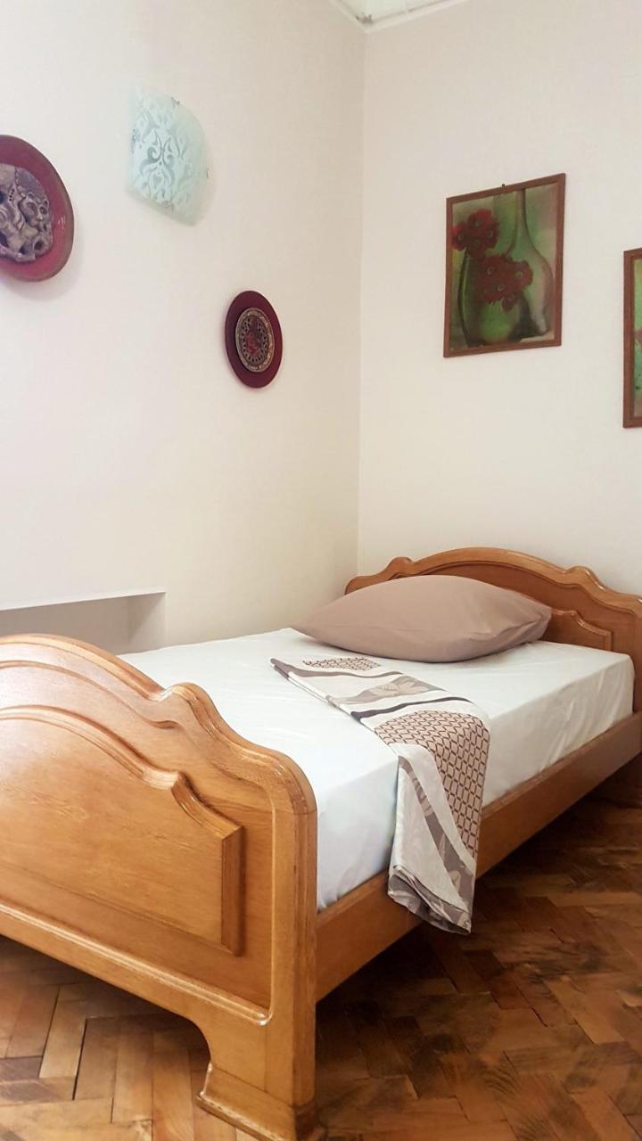 Ara & Gaya Аpartment Apartment Yerevan Ngoại thất bức ảnh